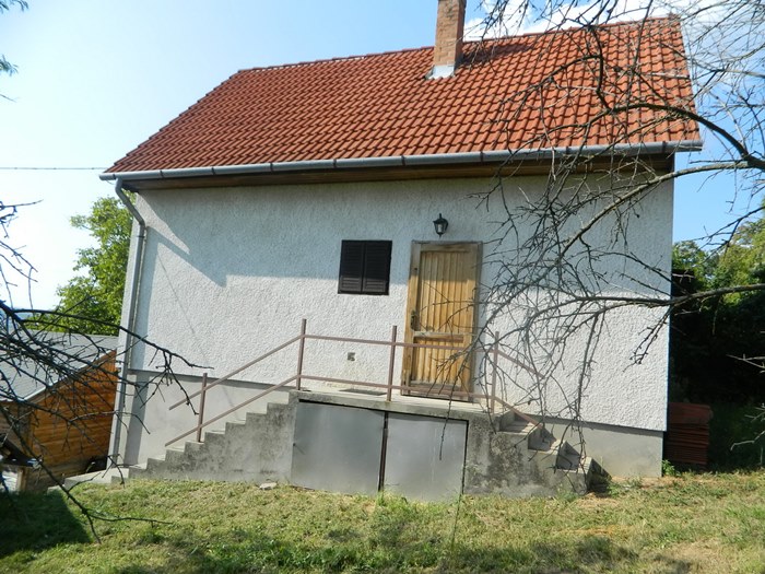 House near Heviz, in Rezi