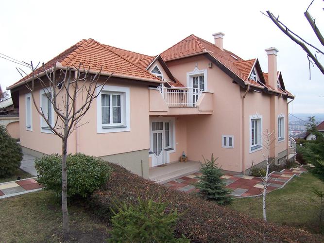 Дом с участком в 3 районе Будапешта