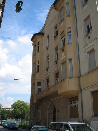Трехкомнатная квартира в 9 районе Будапешта ( в районе университетов)