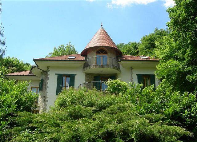 Дом в престижном районе Будапешта
