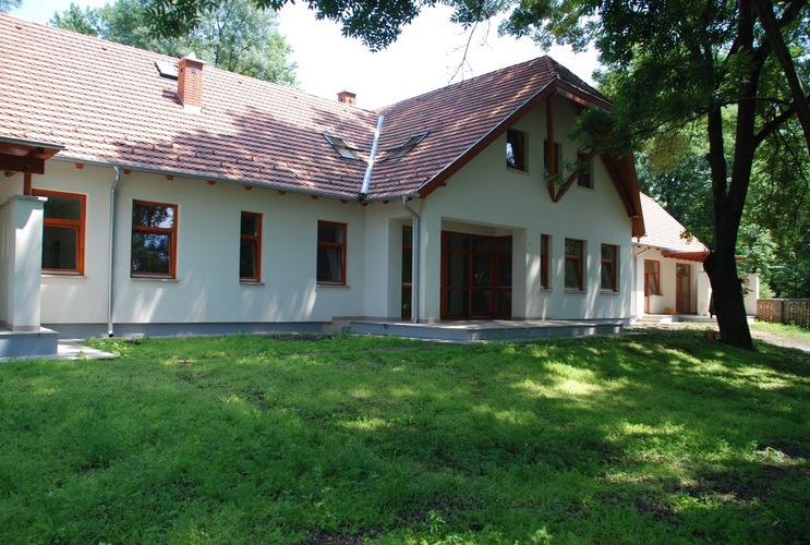 Квартиры в Домбоваре в новом доме недалеко от  термальных источников