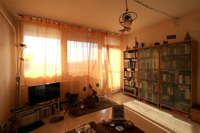 Продается светлая квартира в спальном районе Будапешта. 
