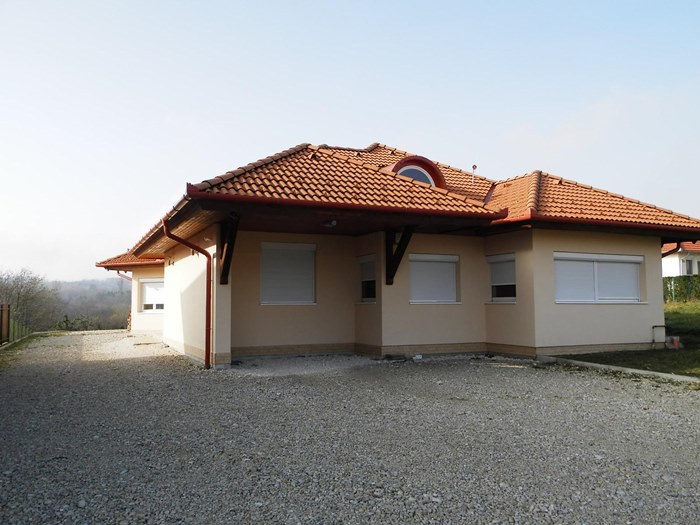 House near Heviz, 3 km
